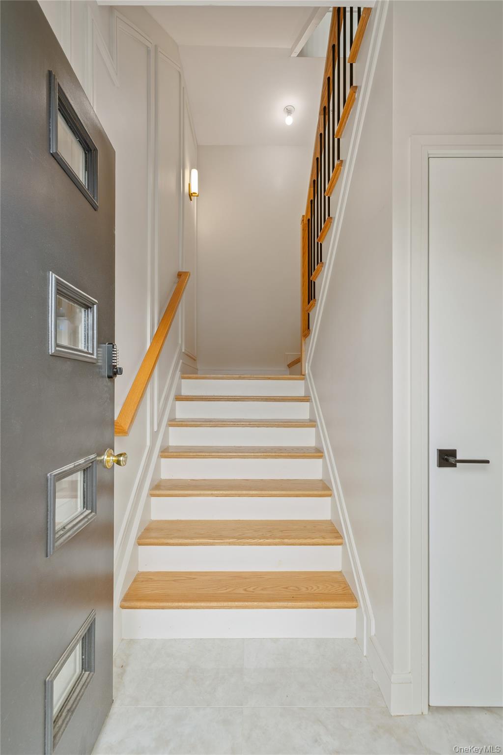 15 Ridge Avenue, Unit 204 photo 5