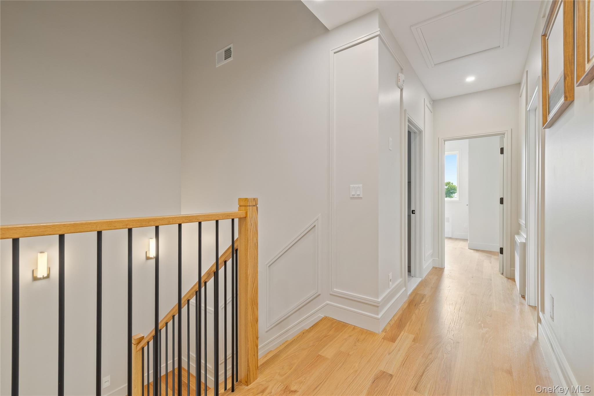 15 Ridge Avenue, Unit 204 photo 20