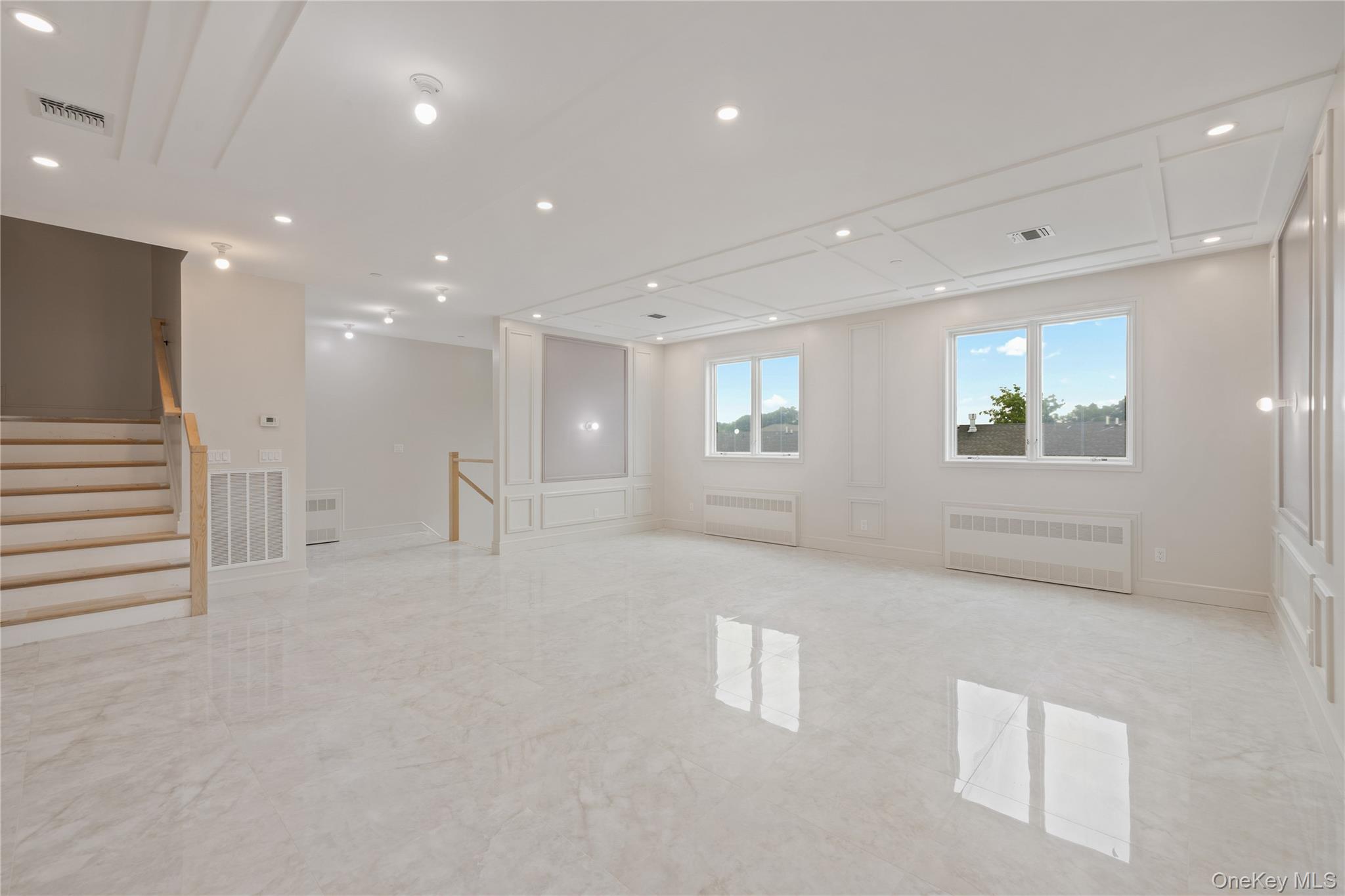15 Ridge Avenue, Unit 204 photo 31