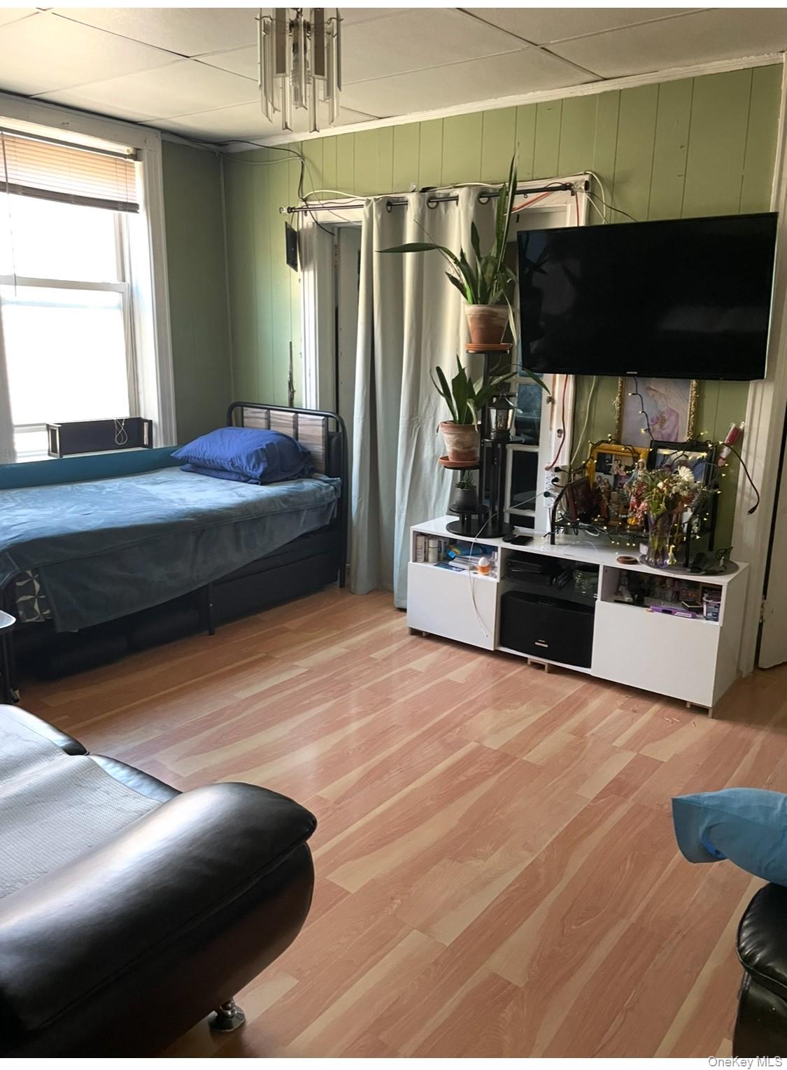 39-17 65 Pl – For Sale photo 21