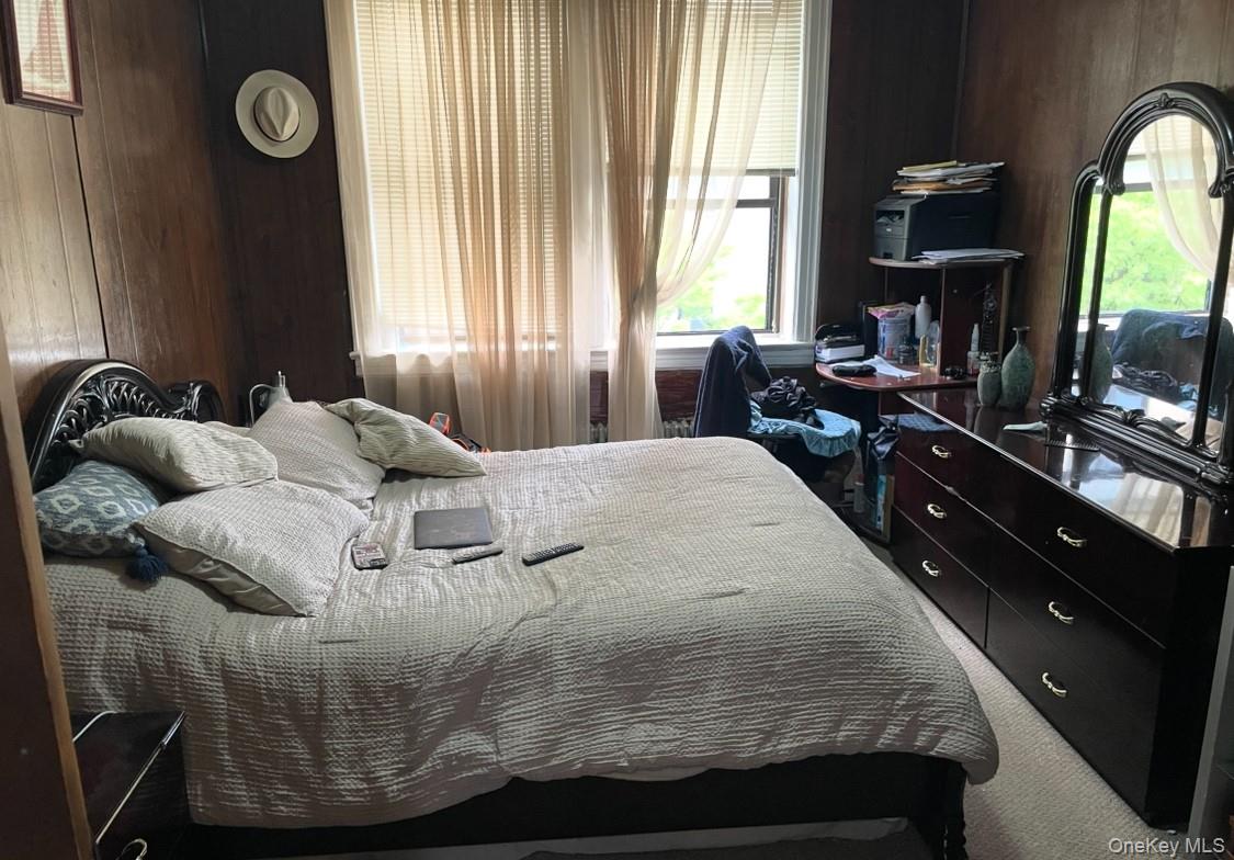 39-17 65 Pl – For Sale photo 4
