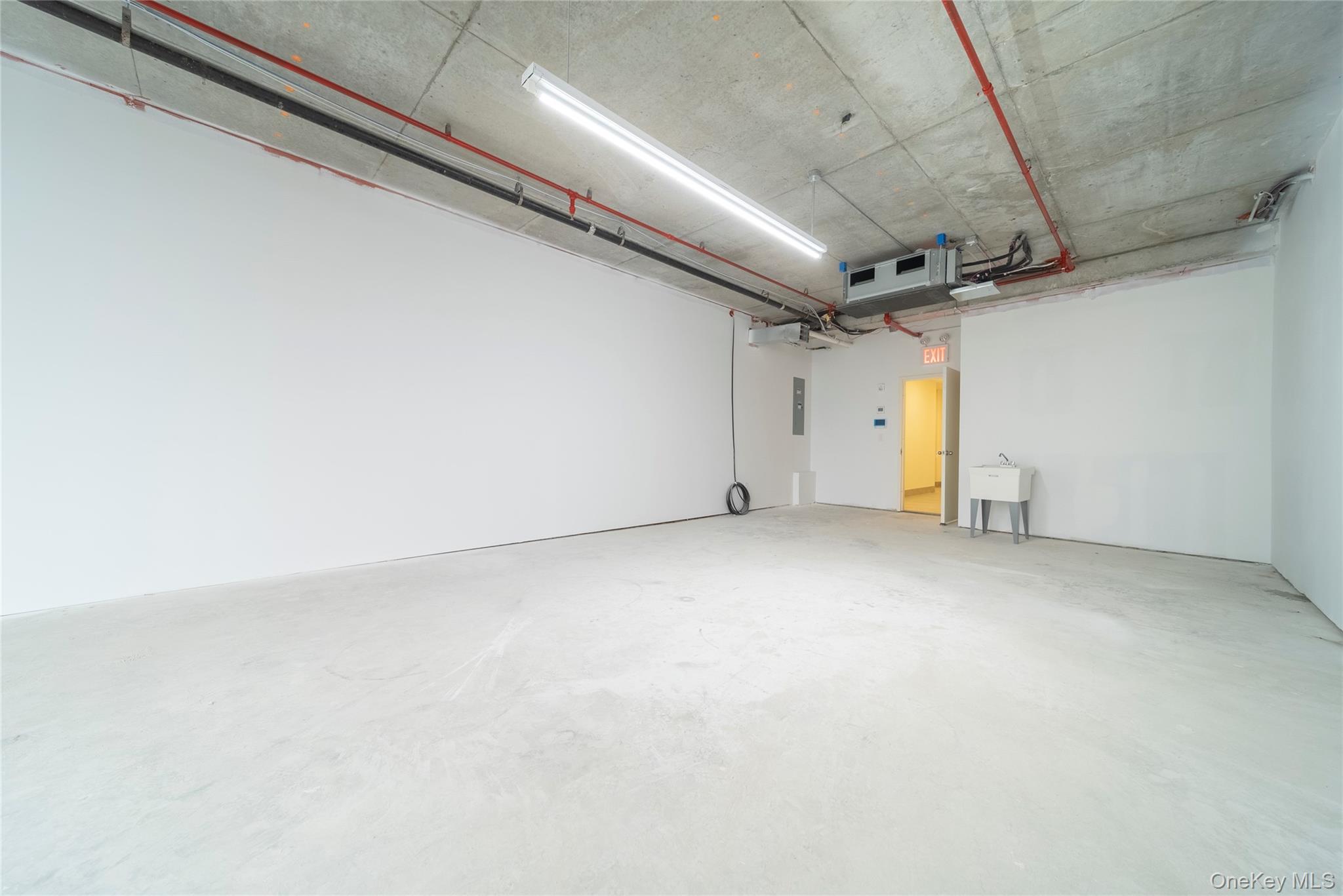 124-28 Queens Boulevard, Unit 4A photo 2