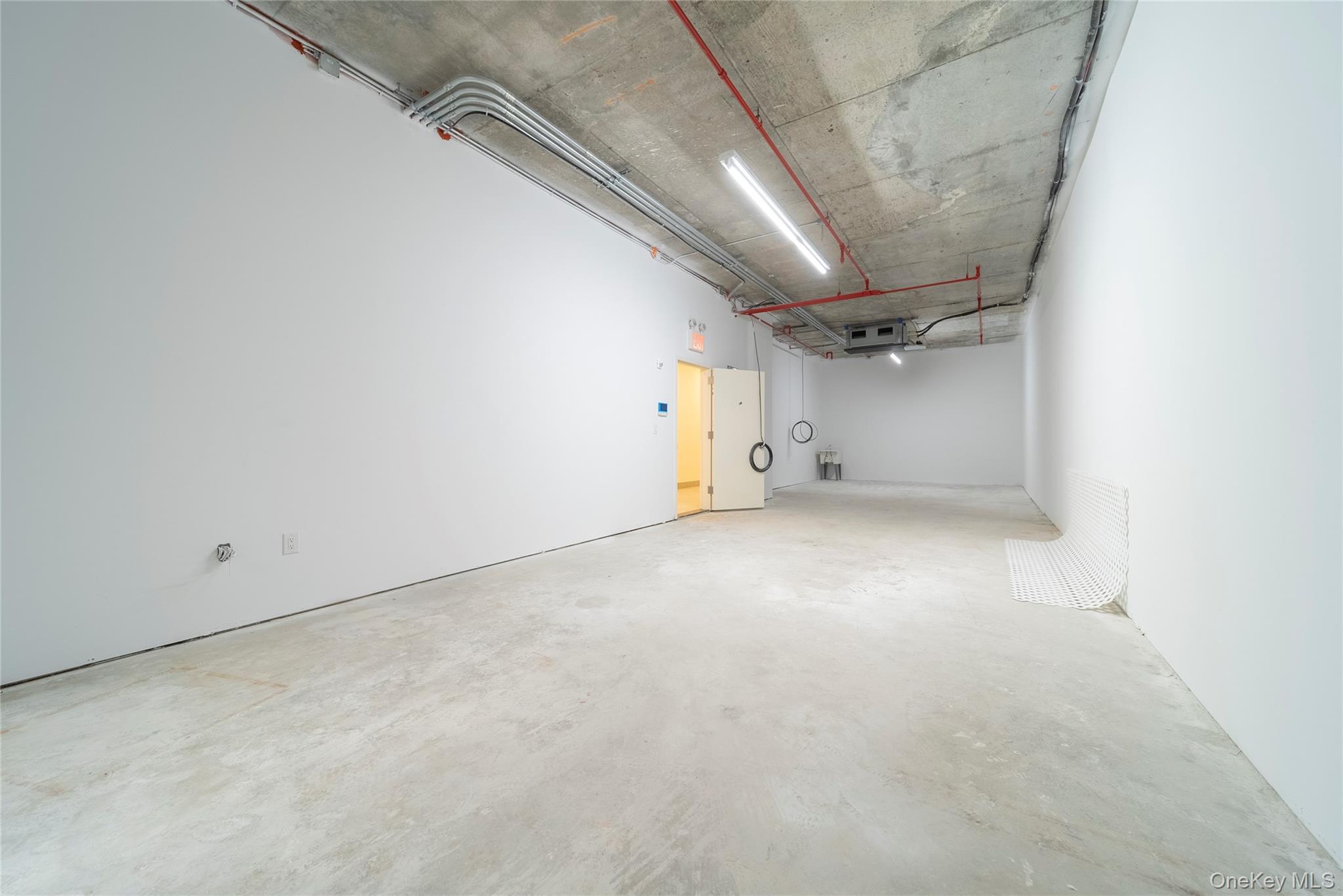 124-28 Queens Boulevard, Unit 2D photo 3