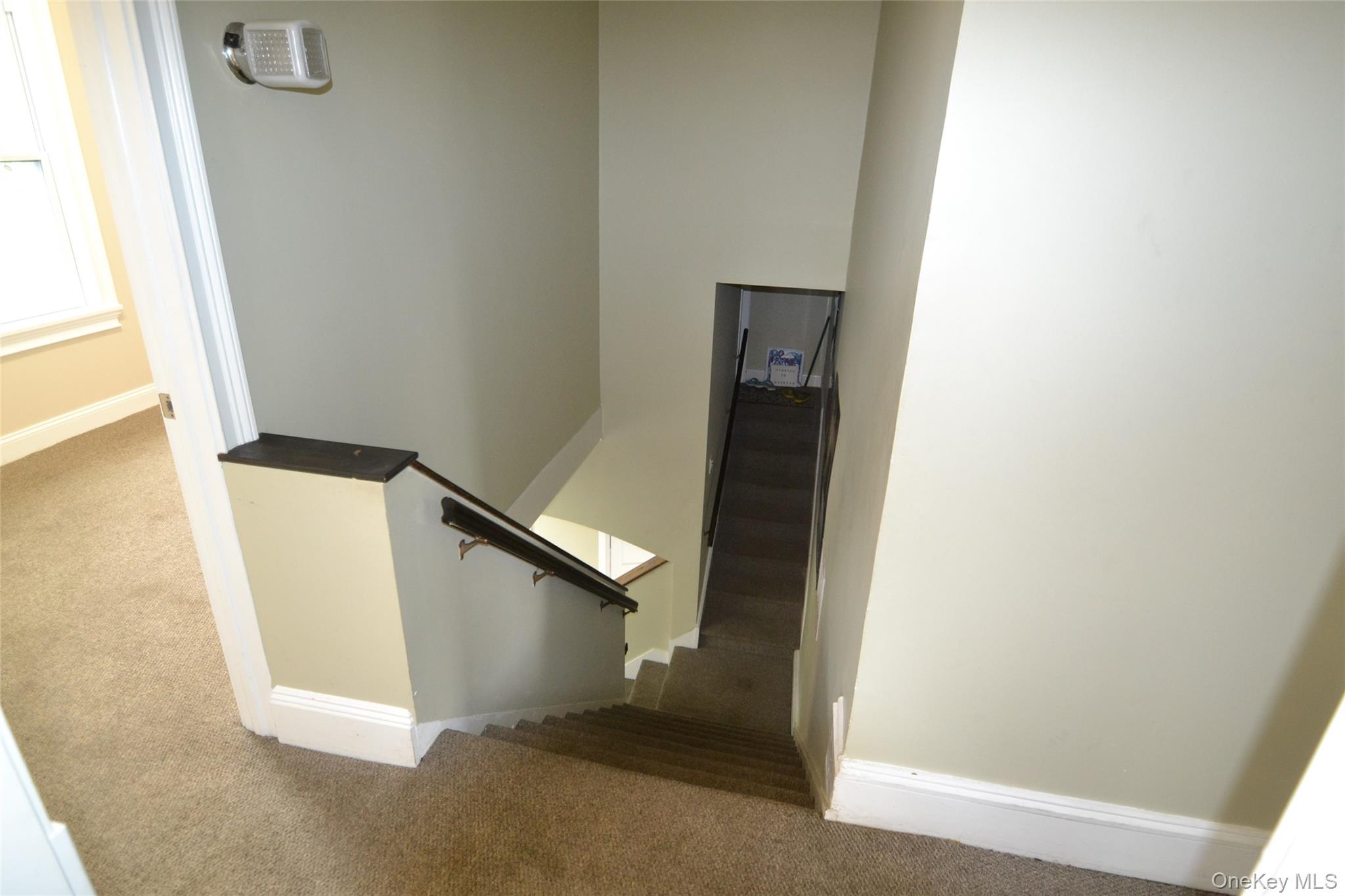 282 S Broadway – For Sale photo 14