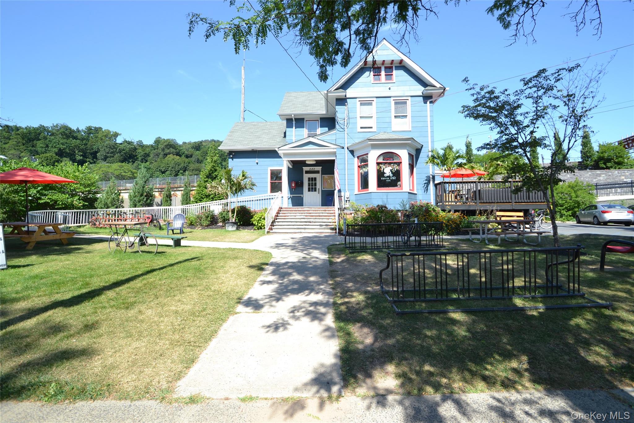 282 S Broadway – For Sale photo 29