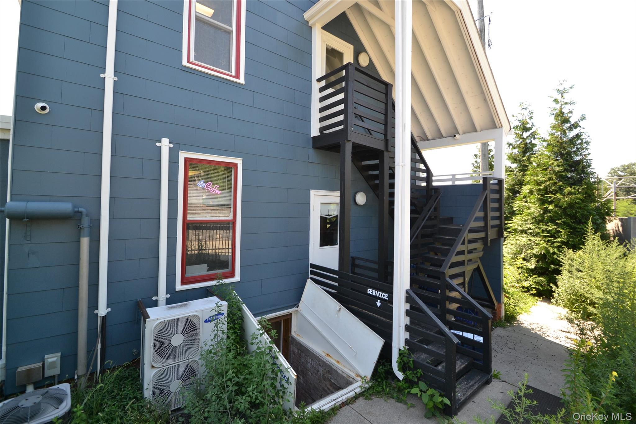 282 S Broadway – For Sale photo 23