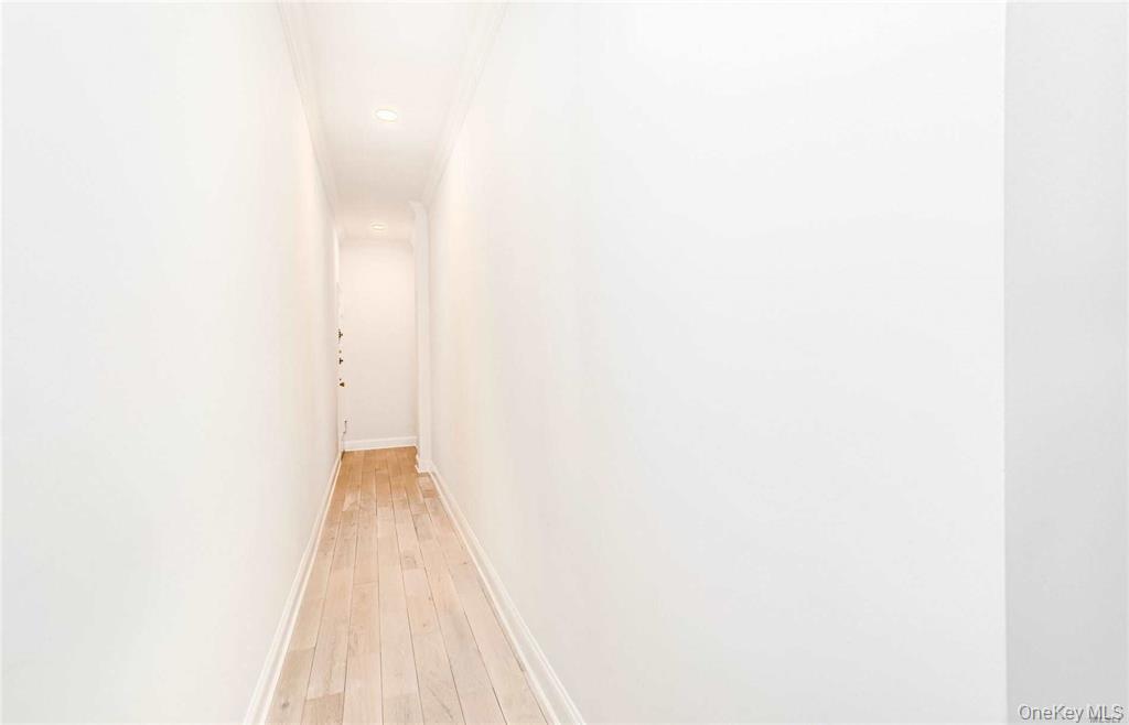 140 Claremont Avenue, Unit 6B photo 14