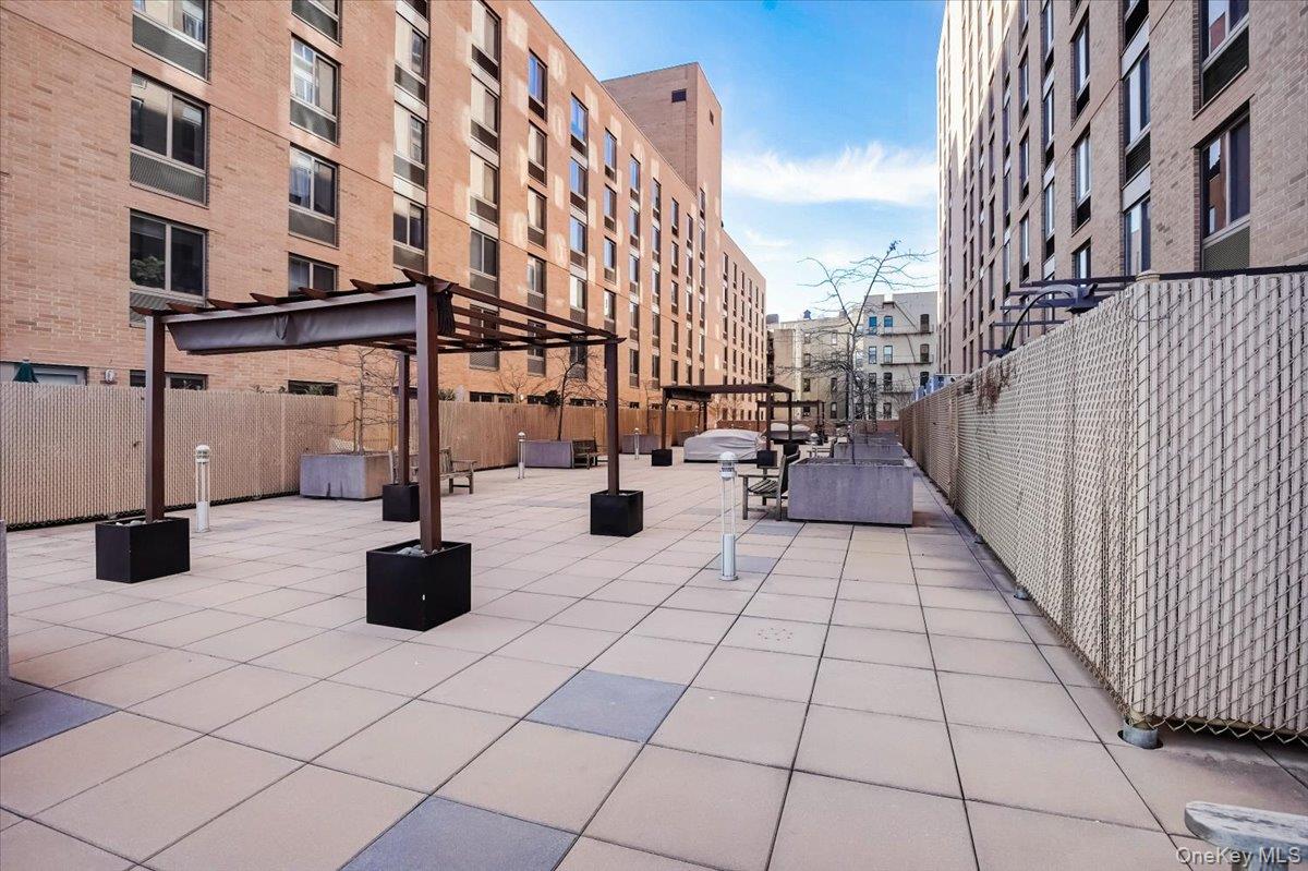300 W 135th Street, Unit 9G photo 41