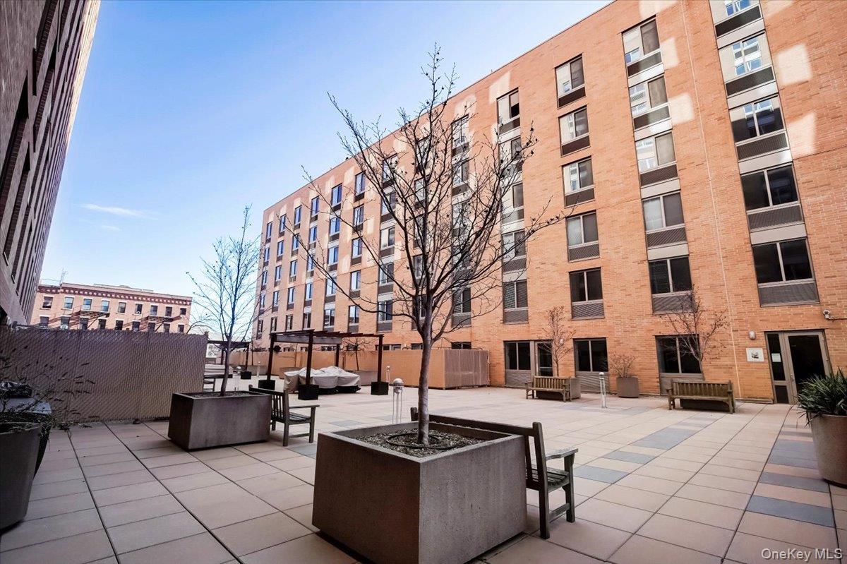 300 W 135th Street, Unit 9G photo 43