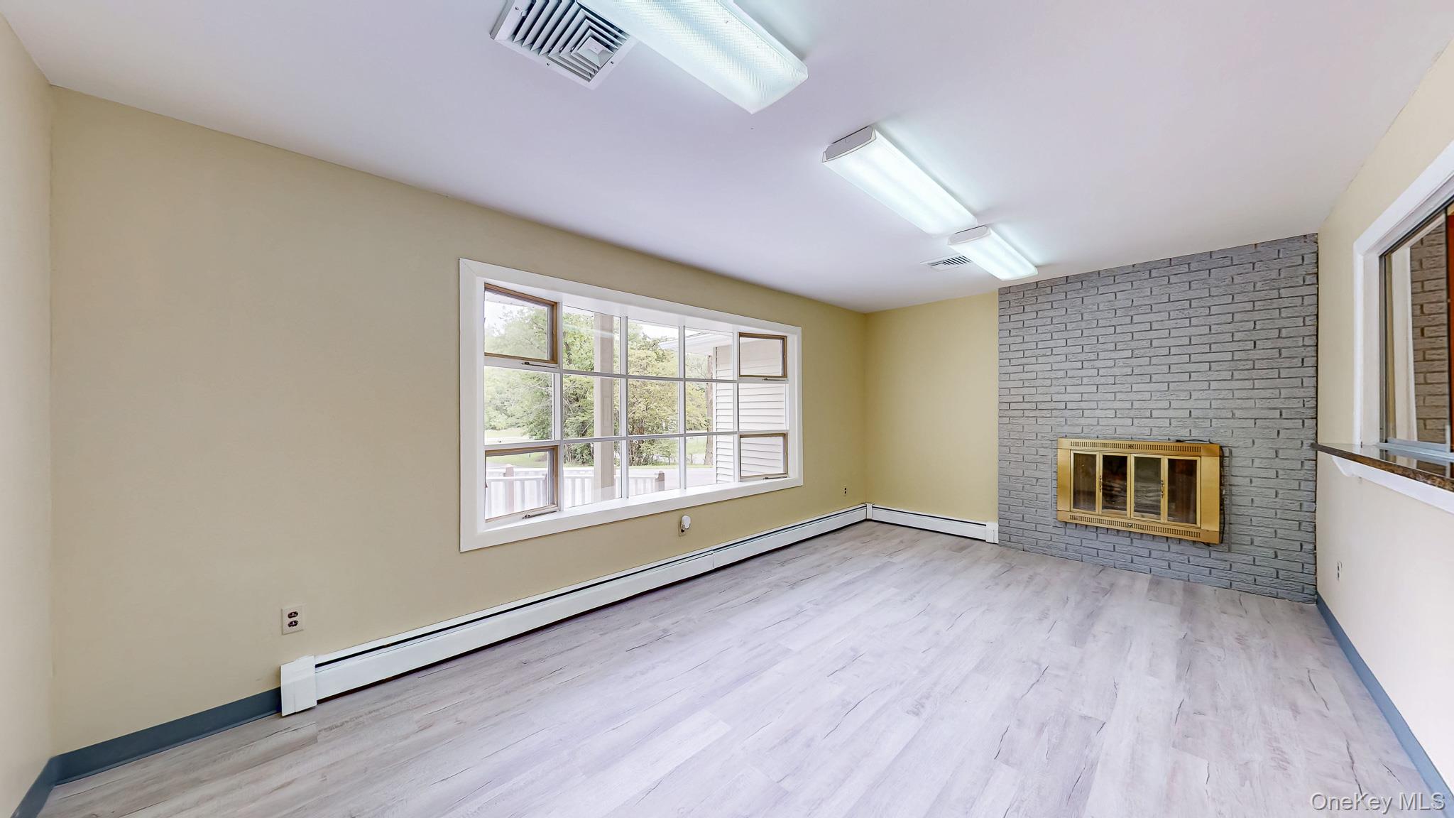 169 N Plank Road – For Sale photo 6