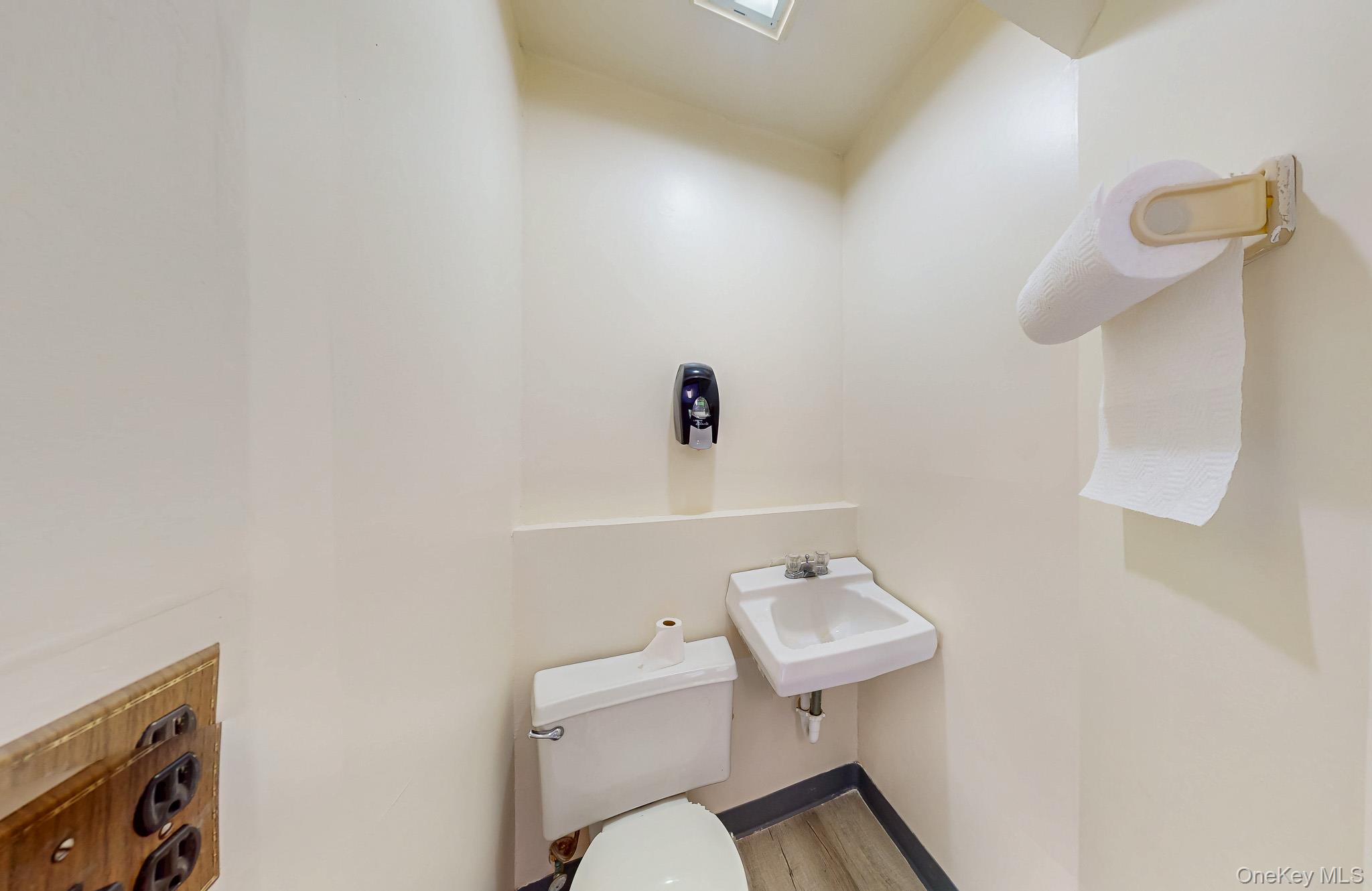 169 N Plank Road – For Sale photo 14