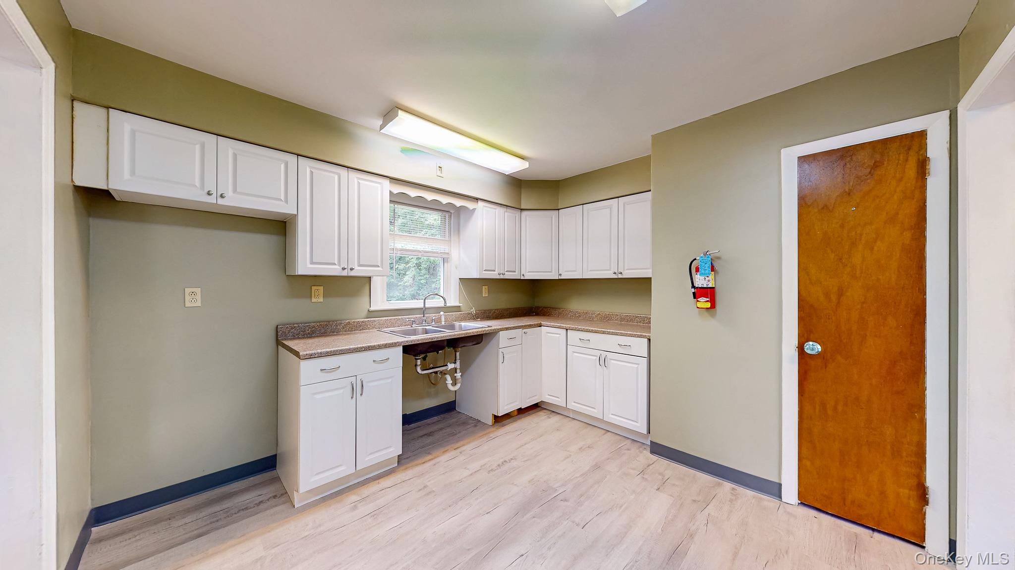 169 N Plank Road – For Sale photo 9