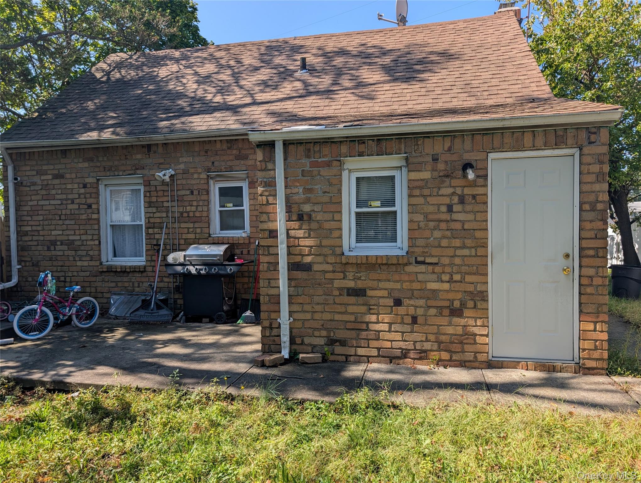 186 Westbury Boulevard – For Sale photo 11