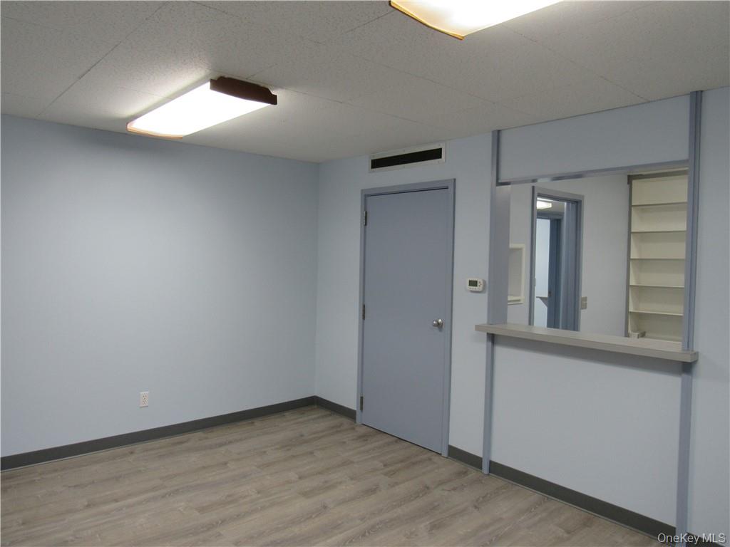 1983 Crompond Road, Unit 201 photo 9