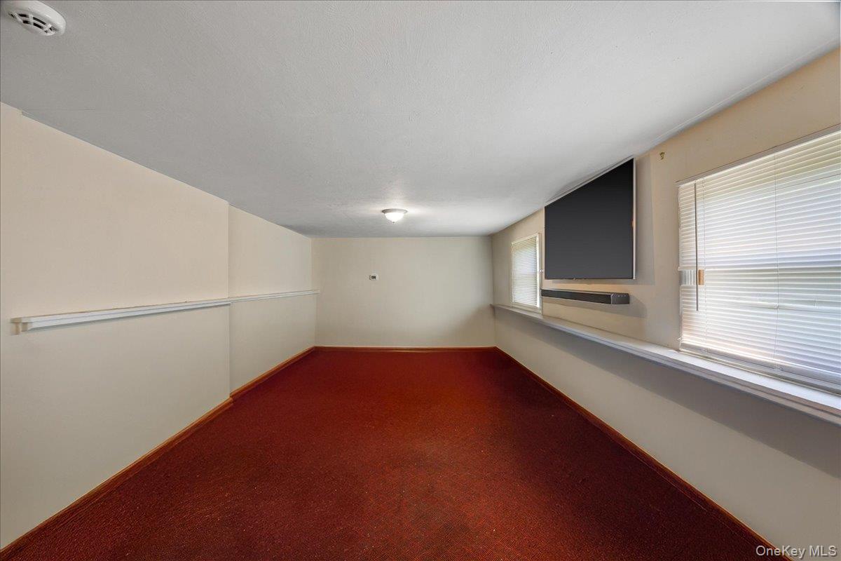398 E Main Street – For Sale photo 17