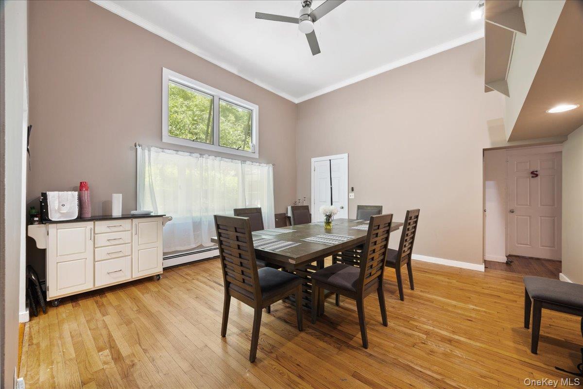 398 E Main Street – For Sale photo 9