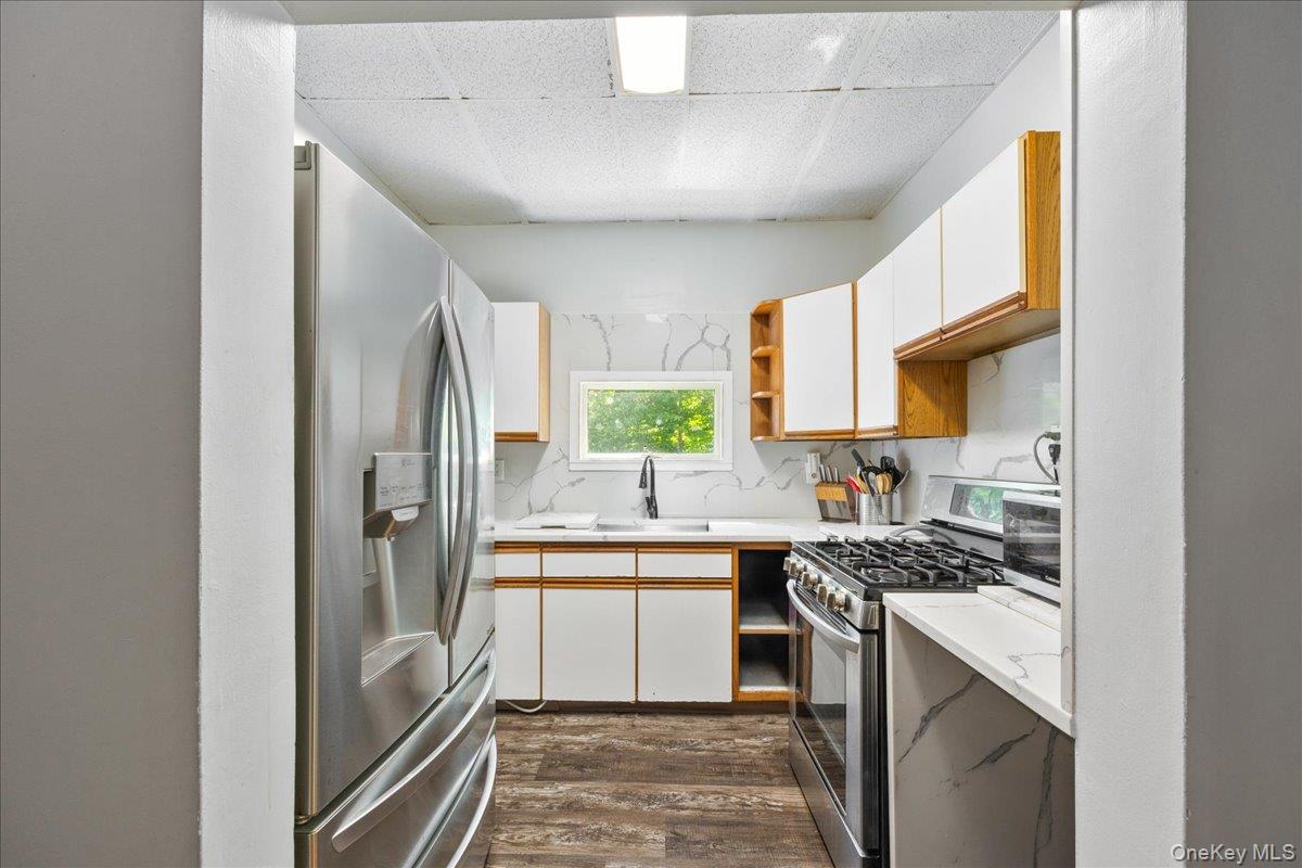398 E Main Street – For Sale photo 10