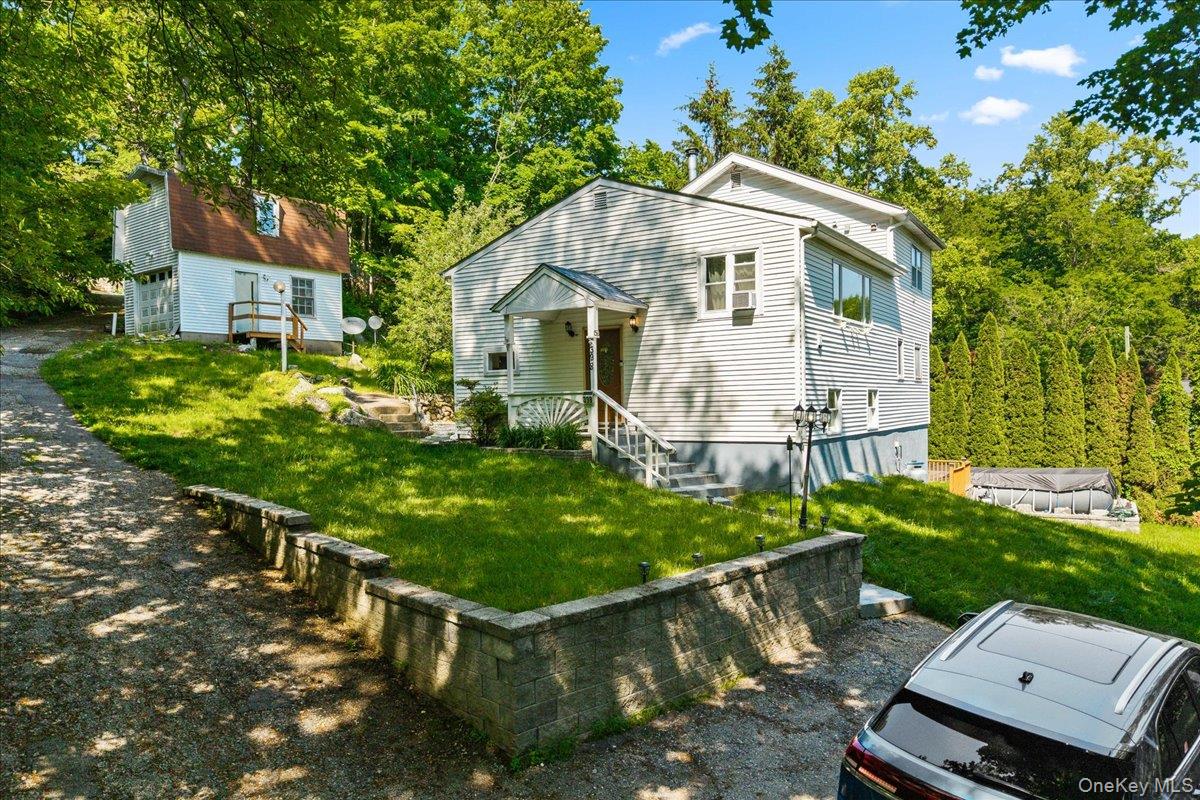 398 E Main Street – For Sale photo 8