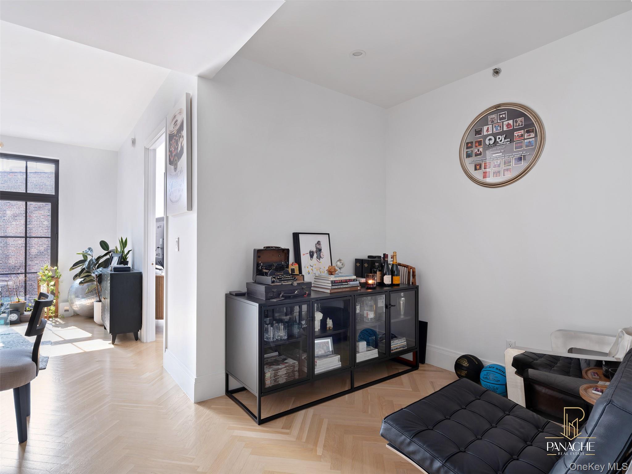 300 W 122nd Street, Unit 6N photo 9