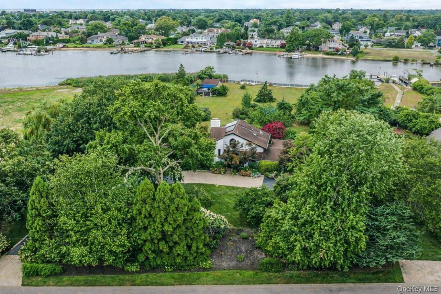 50 Cedar Lane – For Sale photo 12