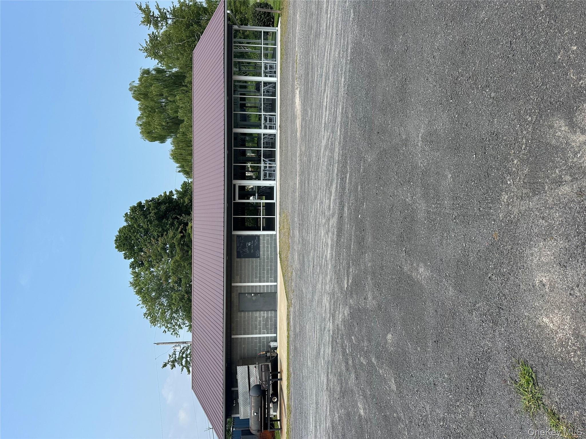 963 Kings Highway – For Sale photo 17