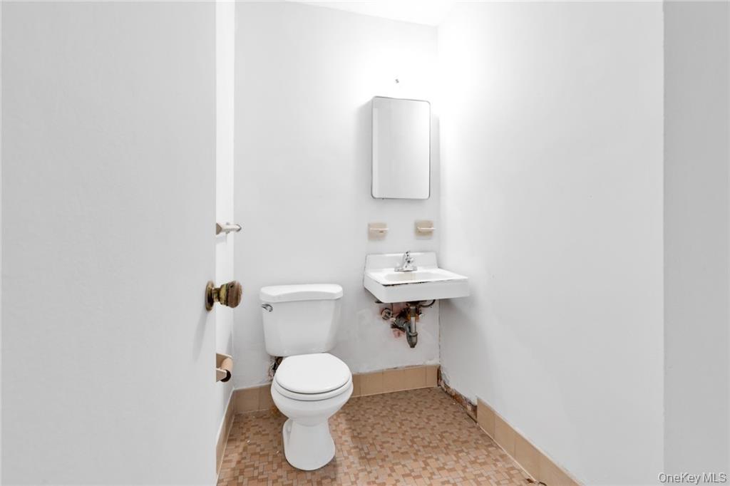 2928 W 5th Street, Unit 2C photo 15