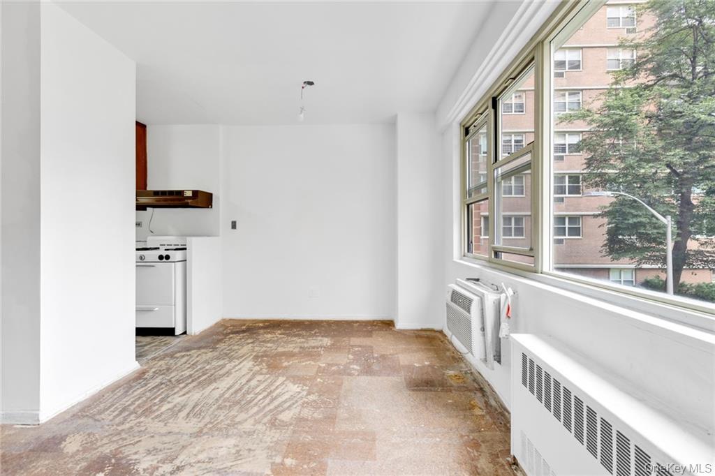 2928 W 5th Street, Unit 2C photo 7
