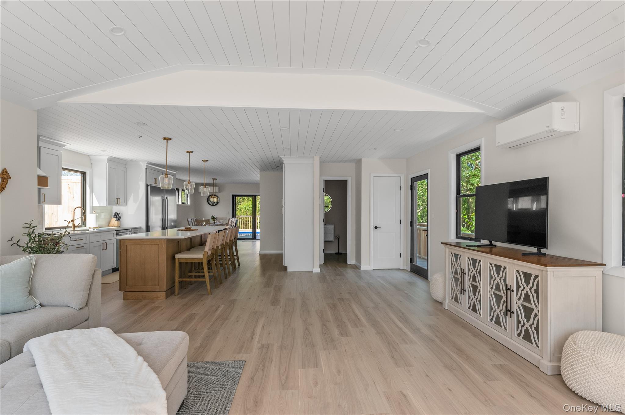 108 Ocean Road – For Sale photo 3