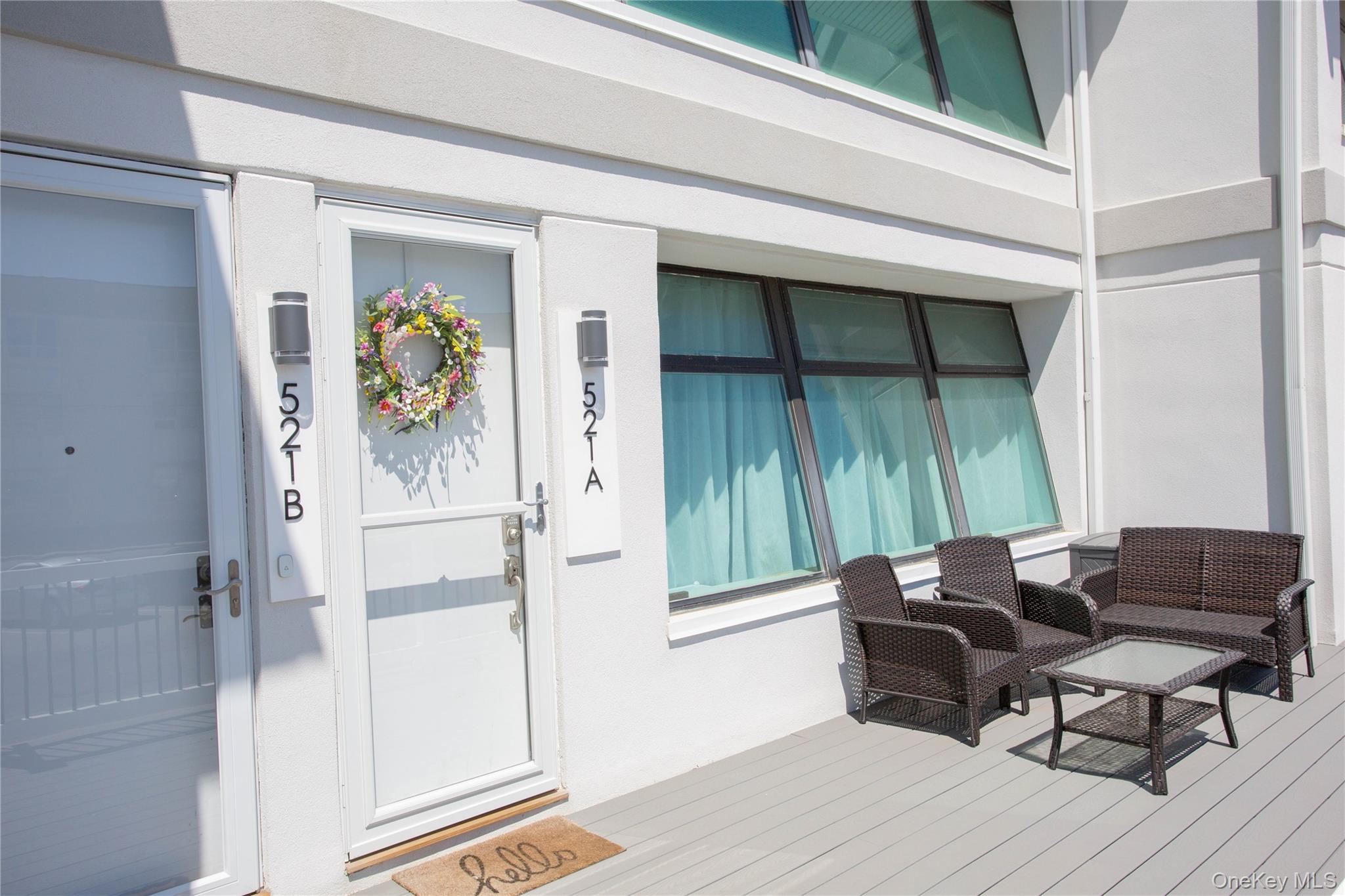 521 W Broadway, Unit B photo 3