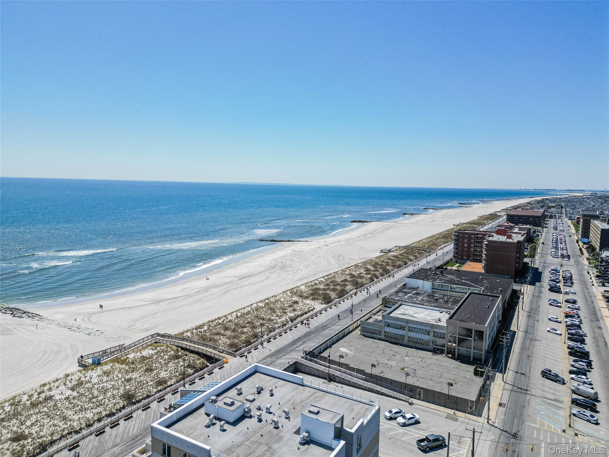 521 W Broadway, Unit B photo 33