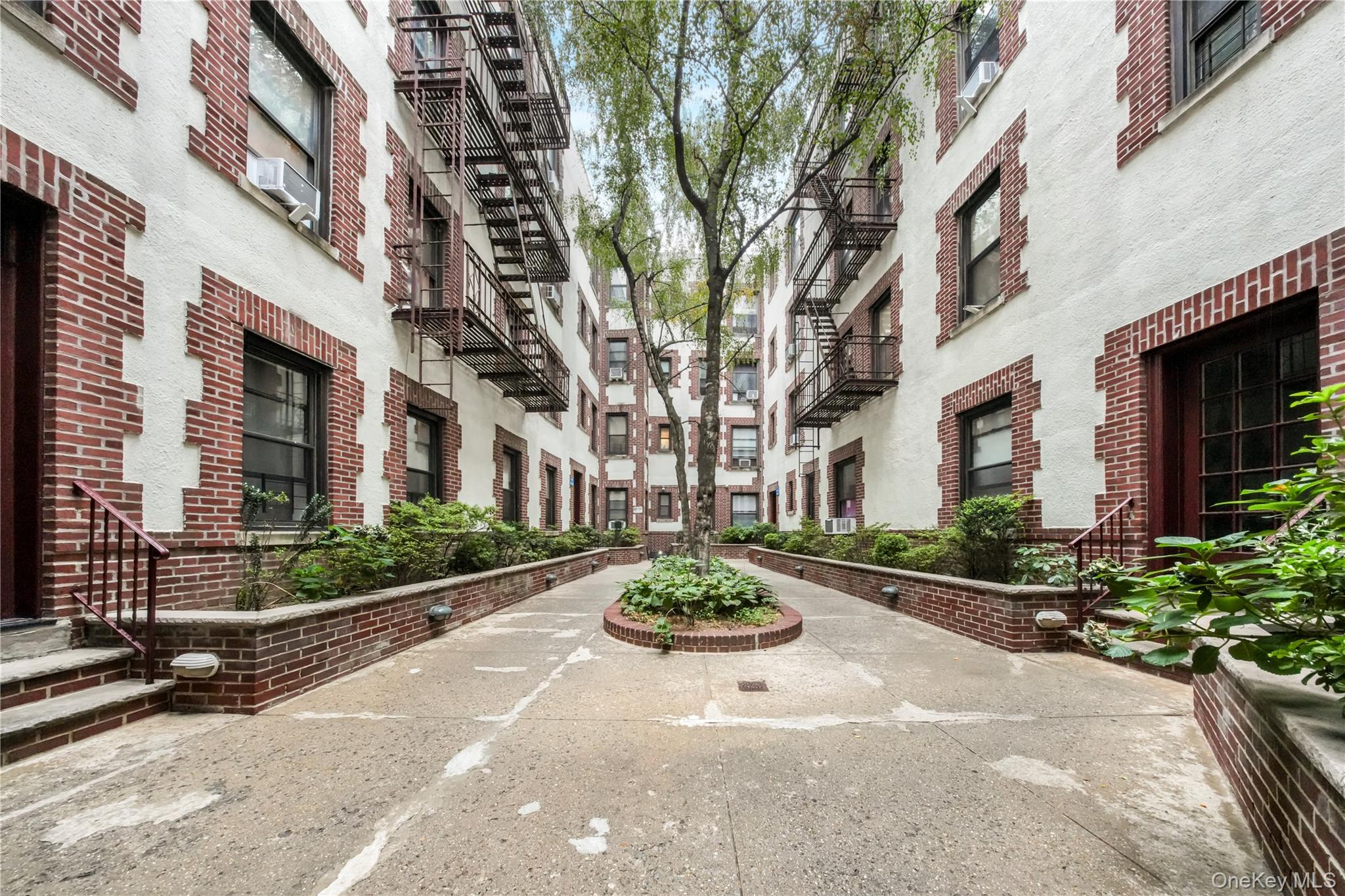 31-14 Crescent Street, Unit 5B photo 13