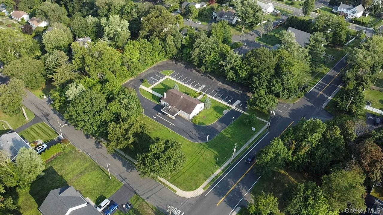 230 N Middletown Road – For Sale photo 2