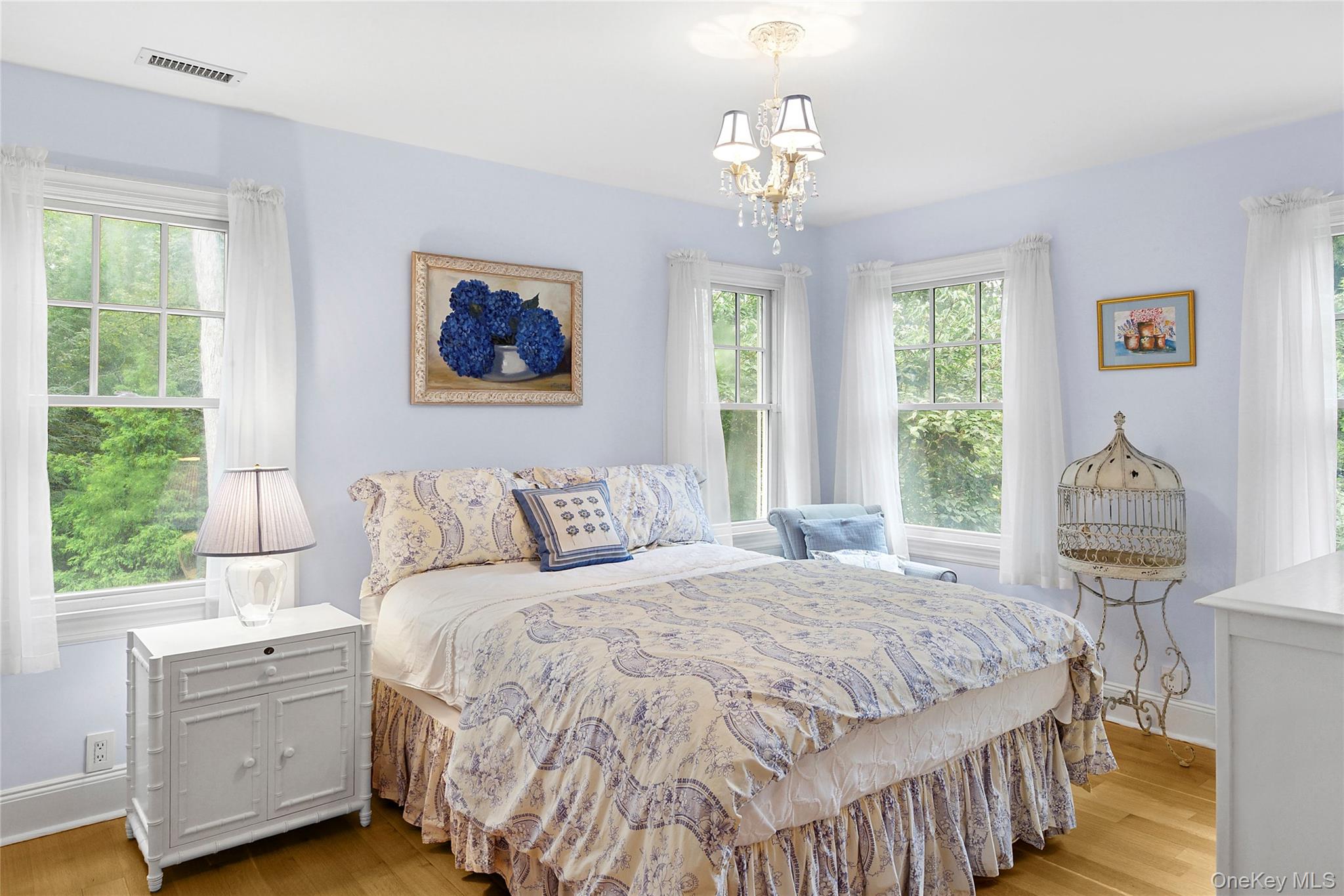 55 Cedar Lane W – For Sale photo 14