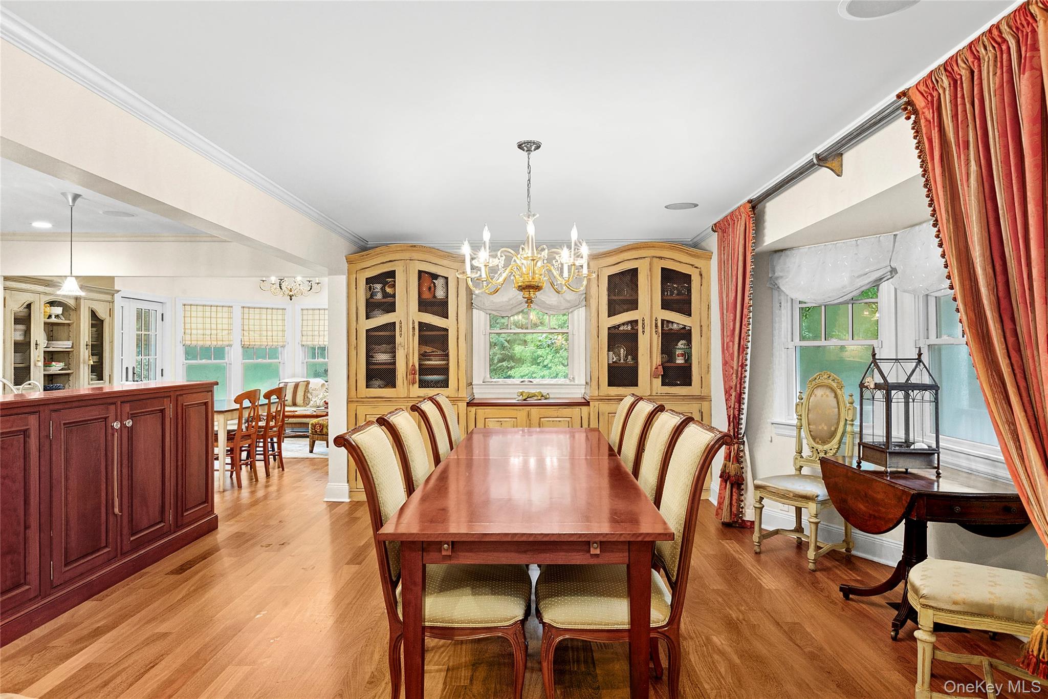 55 Cedar Lane W – For Sale photo 5