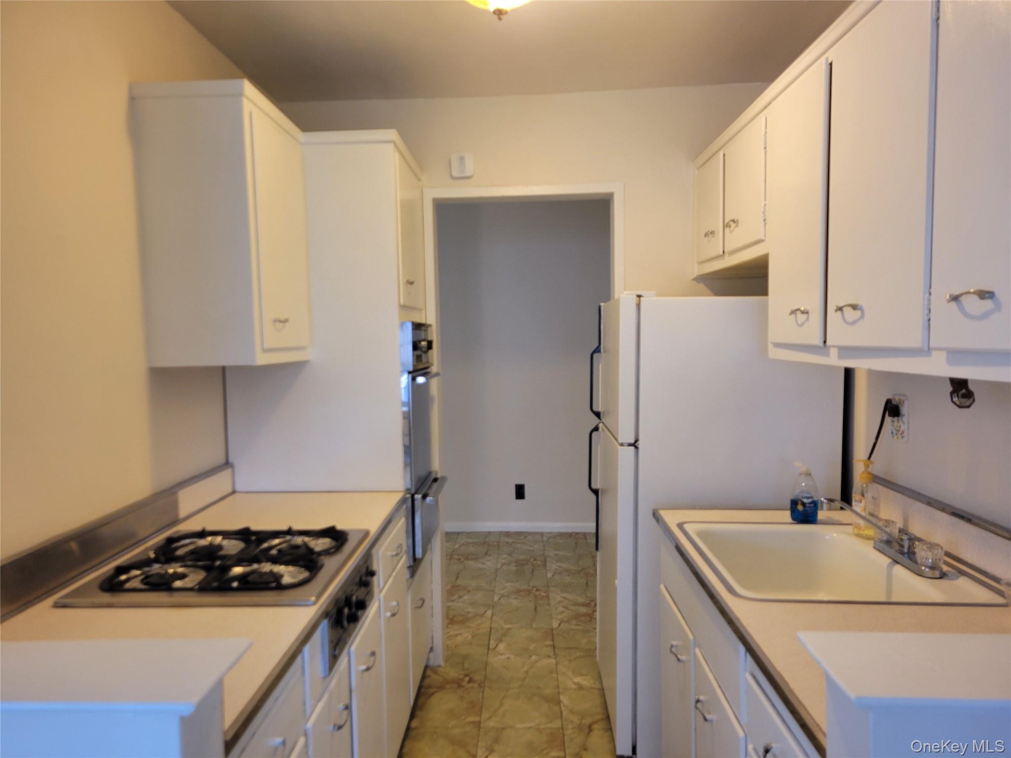 138-10 Franklin Avenue, Unit 5H photo 4