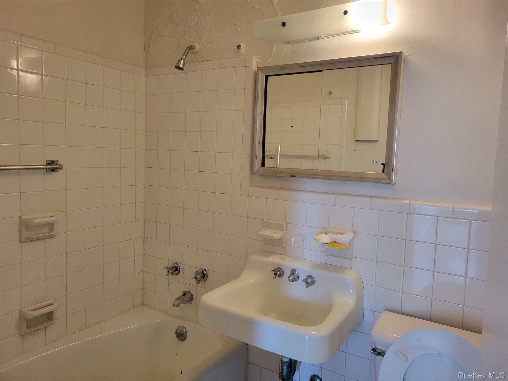 138-10 Franklin Avenue, Unit 5H photo 5