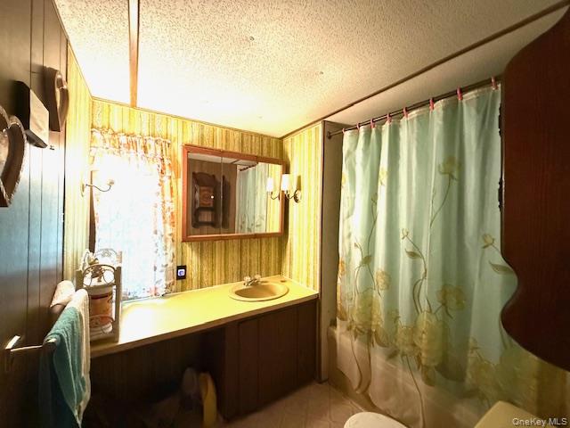 8 Anna Drive – For Sale photo 9