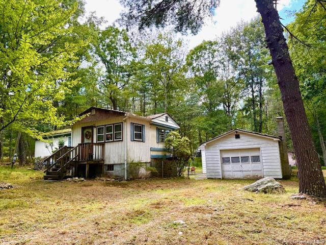 8 Anna Drive – For Sale