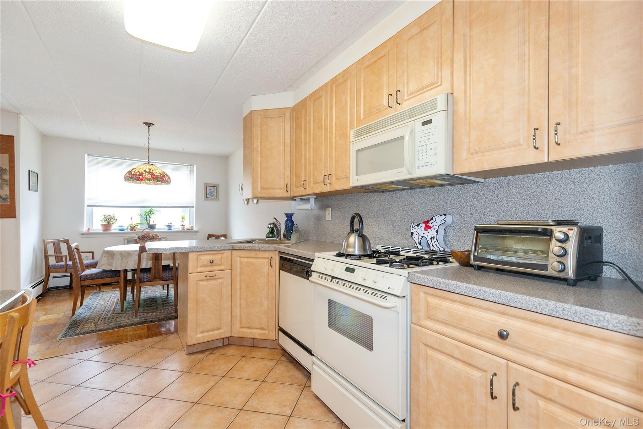 10 Ipswich Avenue, Unit Apt. 3I photo 19