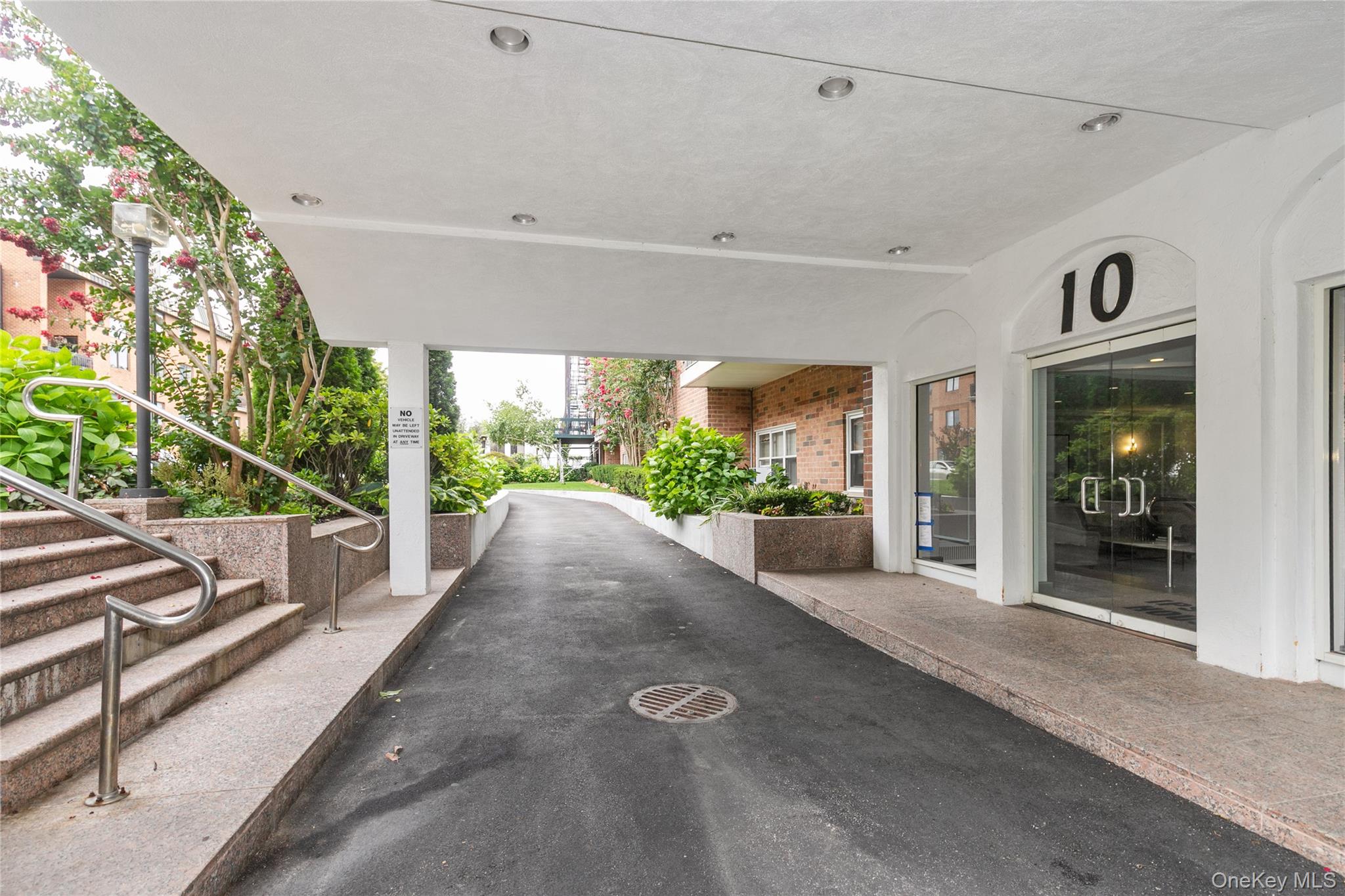 10 Ipswich Avenue, Unit Apt. 3I photo 4