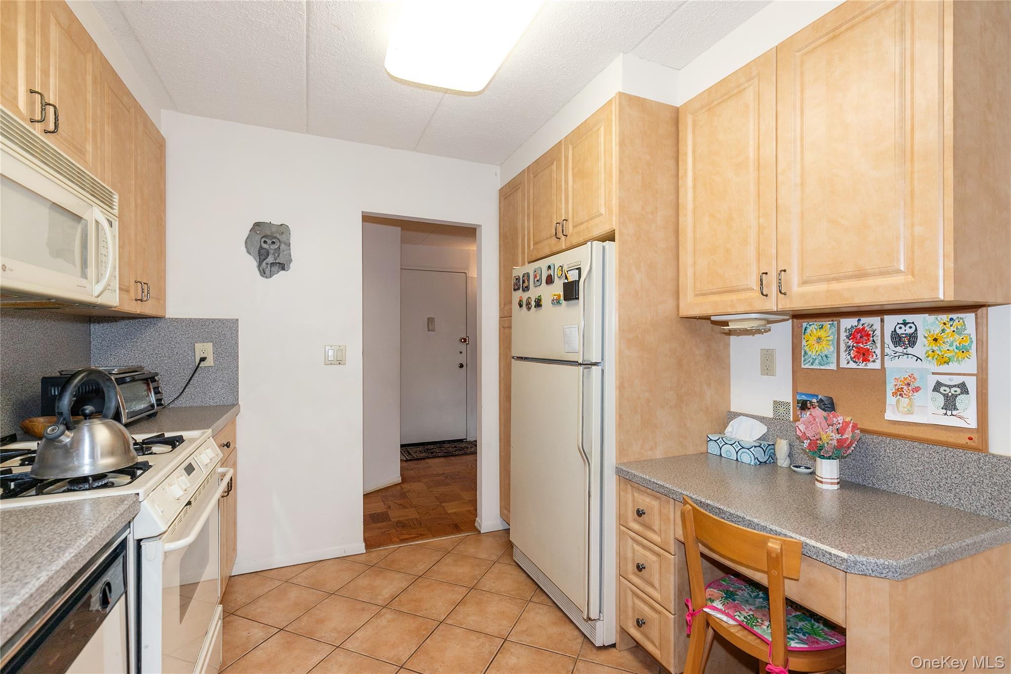 10 Ipswich Avenue, Unit Apt. 3I photo 21