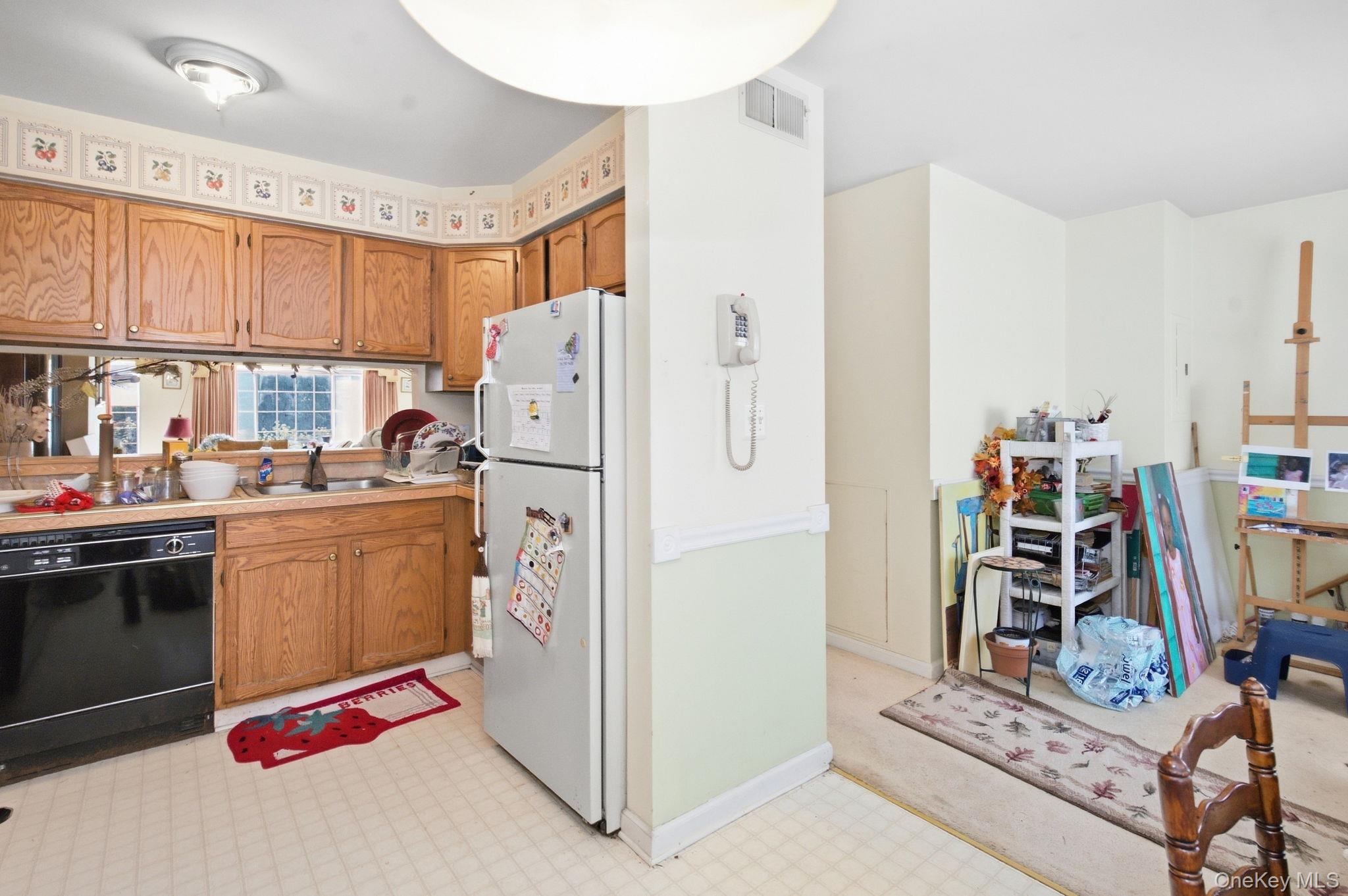 12 Soundview Street – For Sale photo 12