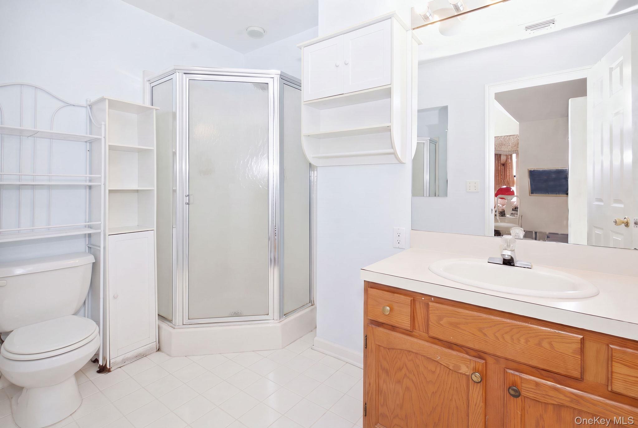 12 Soundview Street – For Sale photo 17