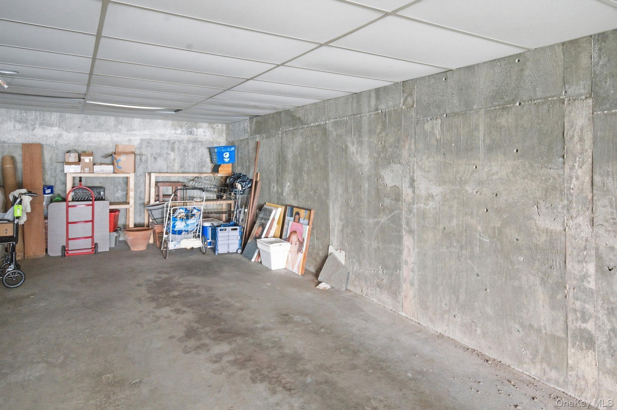 12 Soundview Street – For Sale photo 20