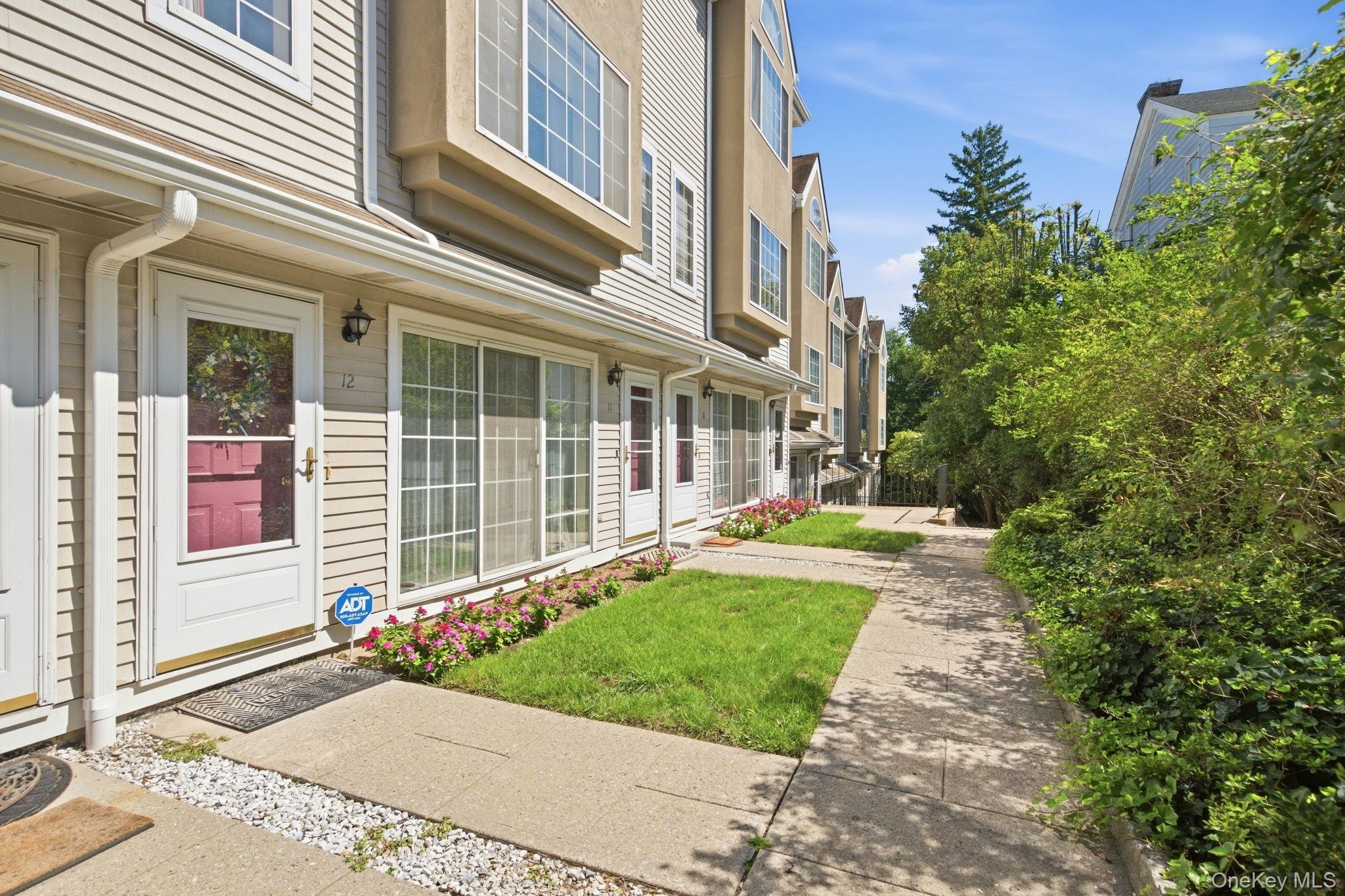 12 Soundview Street – For Sale
