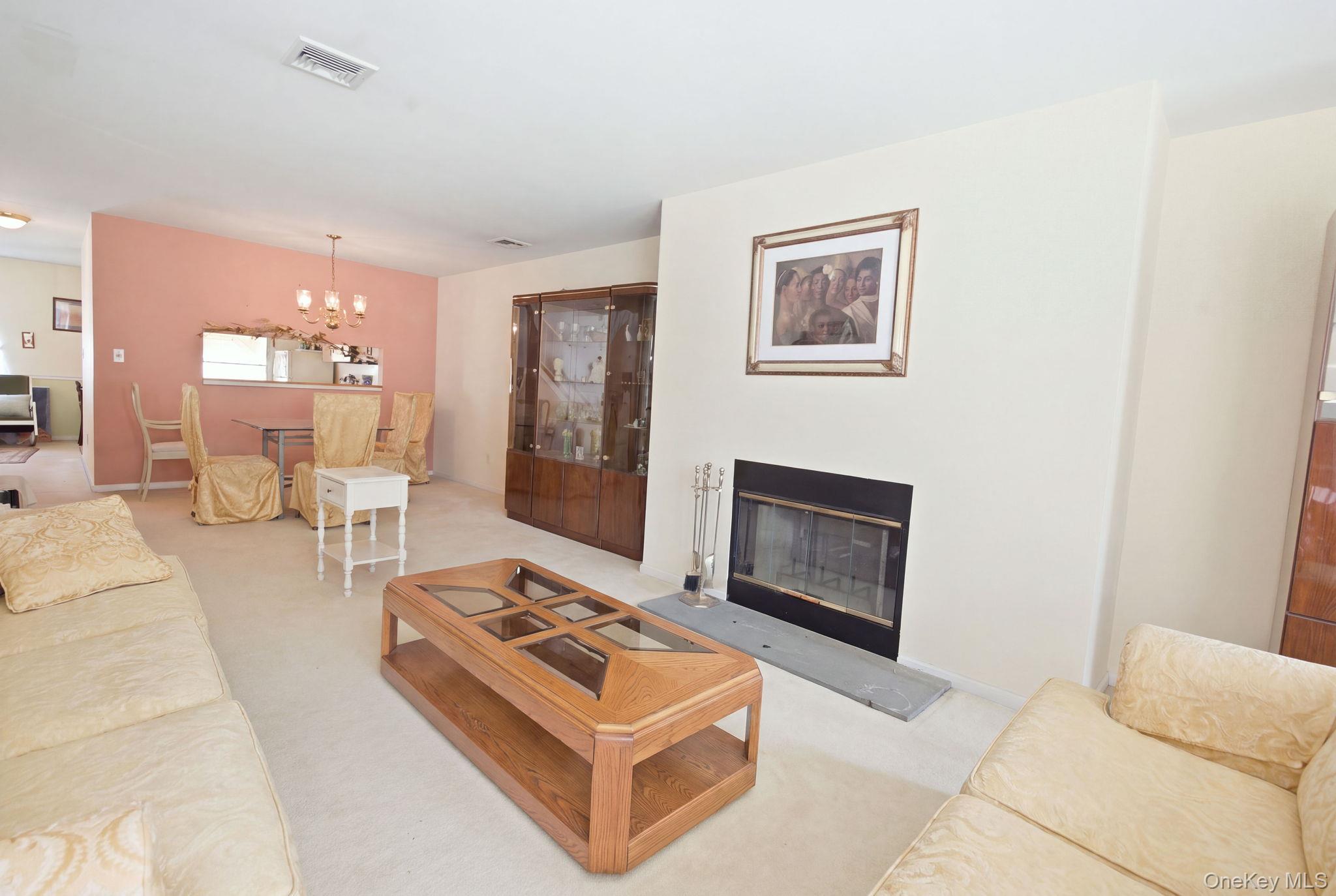 12 Soundview Street – For Sale photo 5