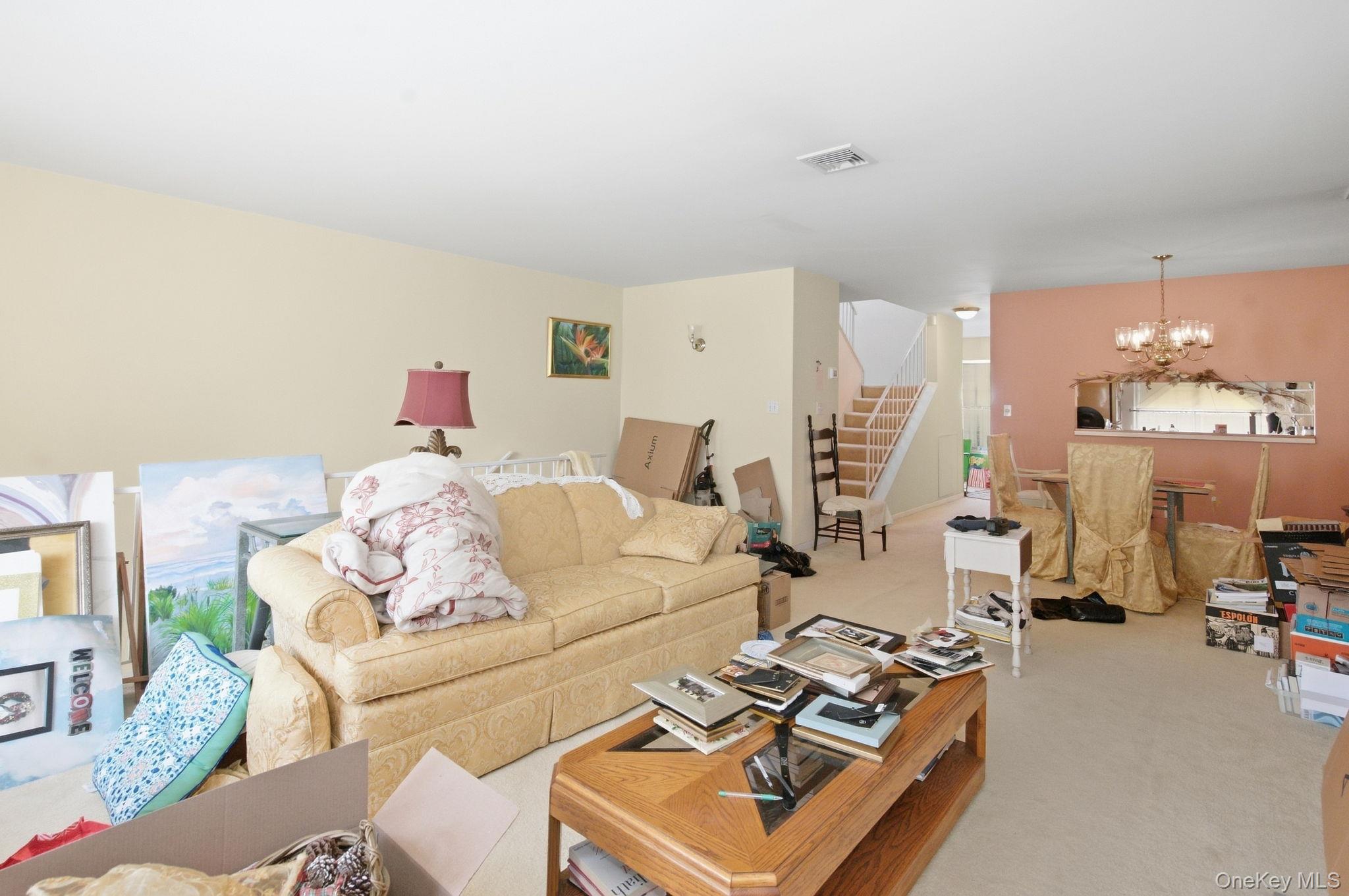 12 Soundview Street – For Sale photo 4