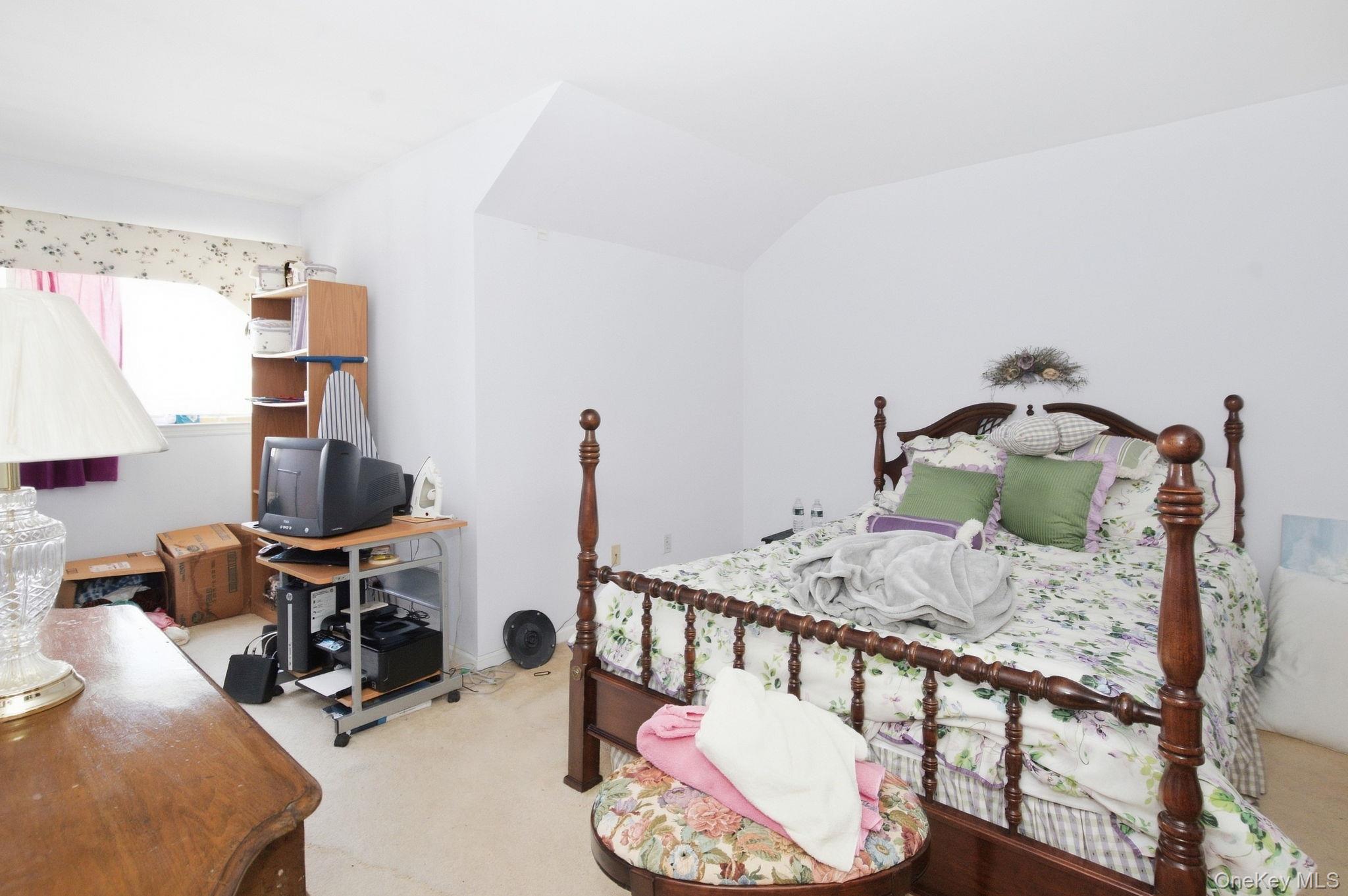 12 Soundview Street – For Sale photo 18