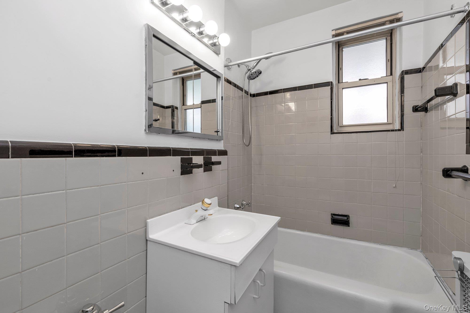 6861 Yellowstone Boulevard, Unit 519 photo 15