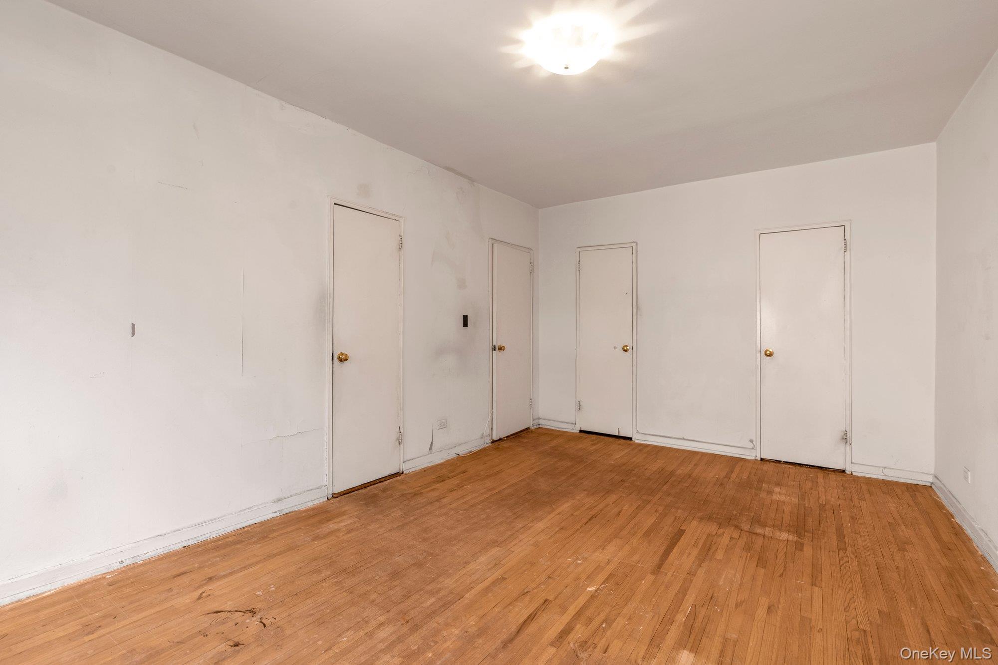 6861 Yellowstone Boulevard, Unit 519 photo 11